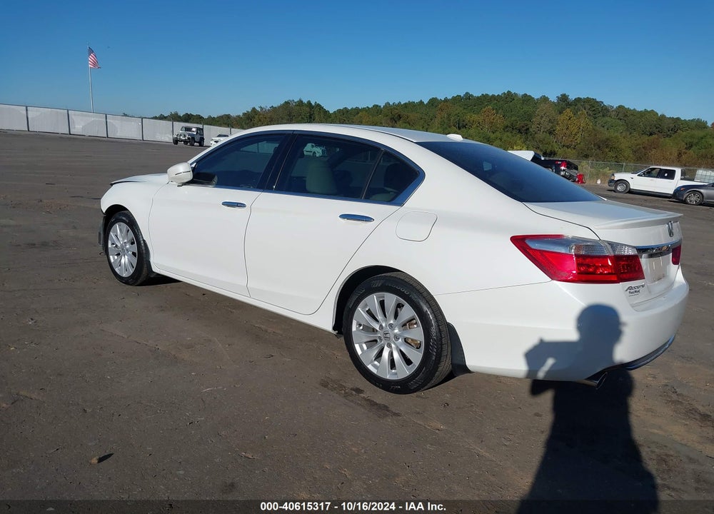 2013 HONDA ACCORD EX-L V-6 VIN: 1HGCR3F81DA047606