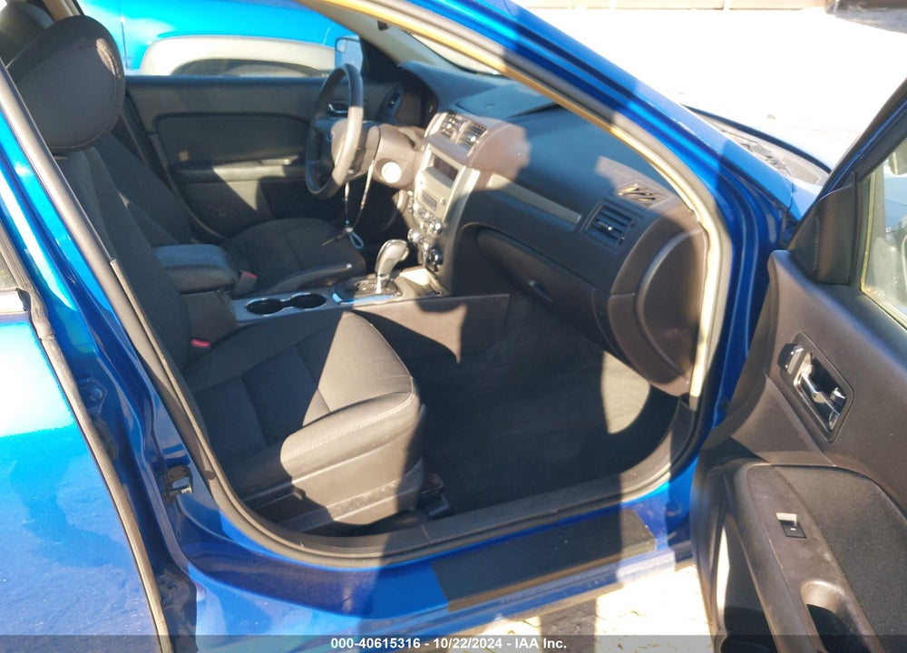 2011 FORD FUSION SE VIN: 3FAHP0HA5BR240777