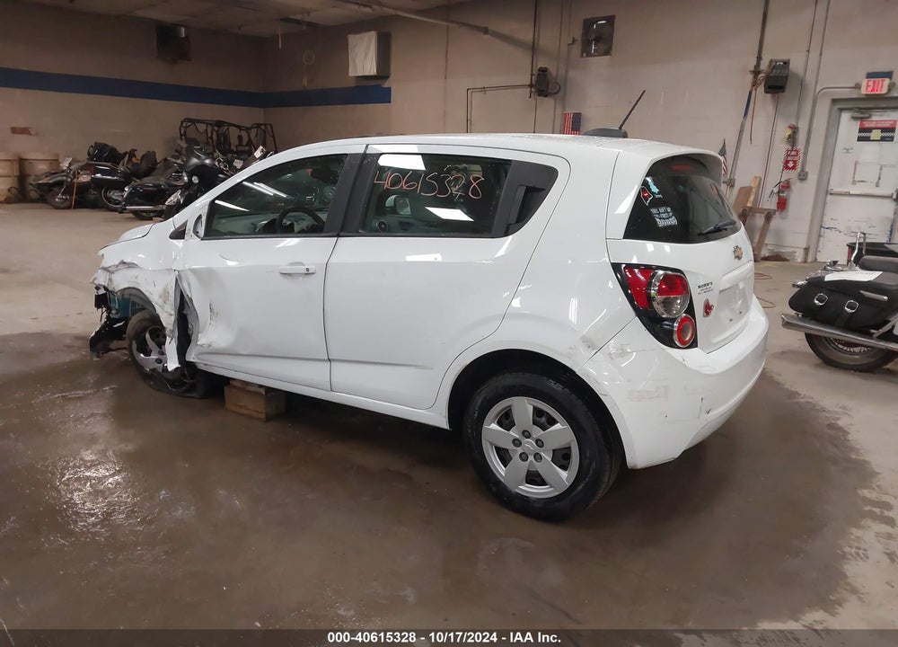 2015 CHEVROLET SONIC LS AUTO VIN: 1G1JA6SH7F4193233