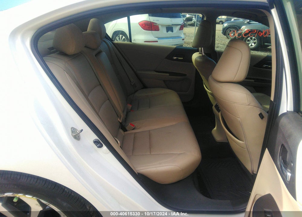 2017 HONDA ACCORD EX-L VIN: 1HGCR2F86HA147538