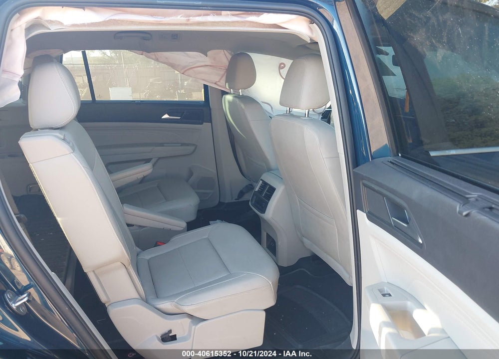 2022 VOLKSWAGEN ATLAS 3.6L V6 SE W/TECHNOLOGY VIN: 1V2JR2CA1NC529648