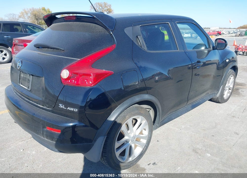 2011 NISSAN JUKE SL VIN: JN8AF5MV2BT025557