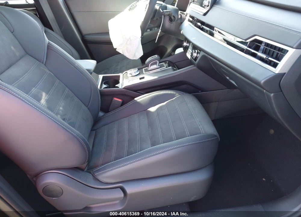 2024 MITSUBISHI OUTLANDER SE 2.5 2WD/SE BLACK EDITION S-AWC/SE BLACK EDITION W/PANO ROOF VIN: JA4J3VA82RZ070826
