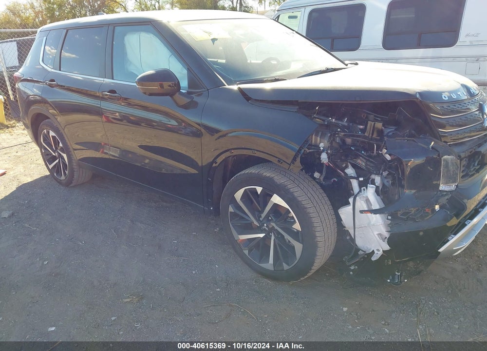 2024 MITSUBISHI OUTLANDER SE 2.5 2WD/SE BLACK EDITION S-AWC/SE BLACK EDITION W/PANO ROOF VIN: JA4J3VA82RZ070826