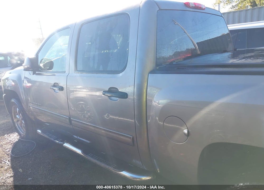 2013 CHEVROLET SILVERADO 1500 VIN: 3GCPKSE76DG316191