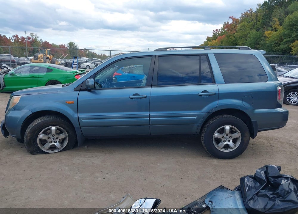 2006 HONDA PILOT EX-L VIN: 5FNYF18686B028848