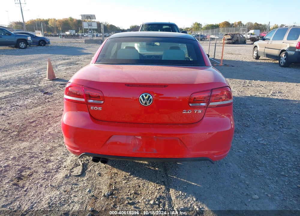 2015 VOLKSWAGEN EOS EXECUTIVE EDITION VIN: WVWFW8AH4FV005516