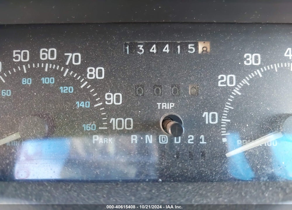 1992 BUICK PARK AVENUE VIN: 1G4CW53L5N1610908