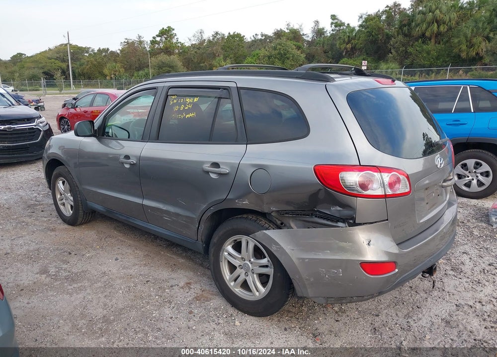2011 HYUNDAI SANTA FE GLS VIN: 5XYZGDAB8BG013621
