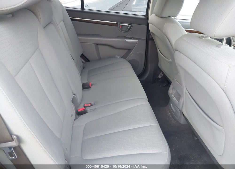 2011 HYUNDAI SANTA FE GLS VIN: 5XYZGDAB8BG013621