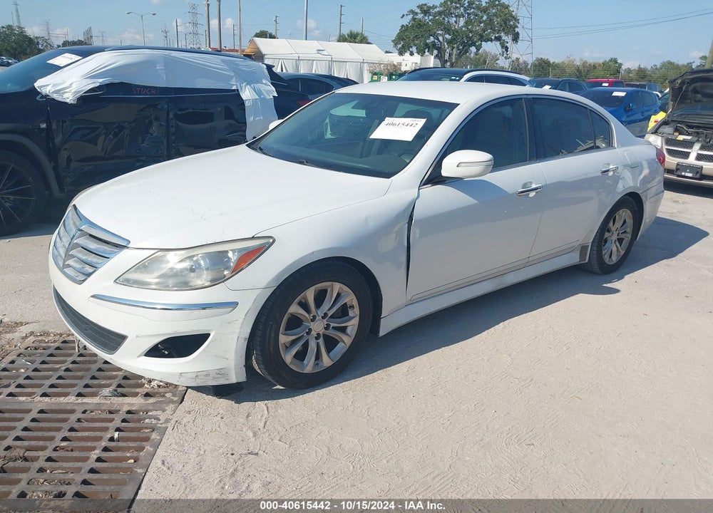2013 HYUNDAI GENESIS 3.8 VIN: KMHGC4DD7DU237153