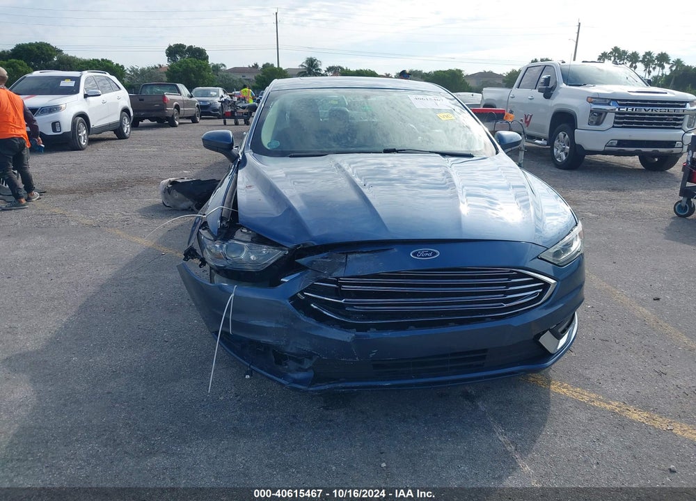 2018 FORD FUSION SE VIN: 3FA6P0HD4JR259661
