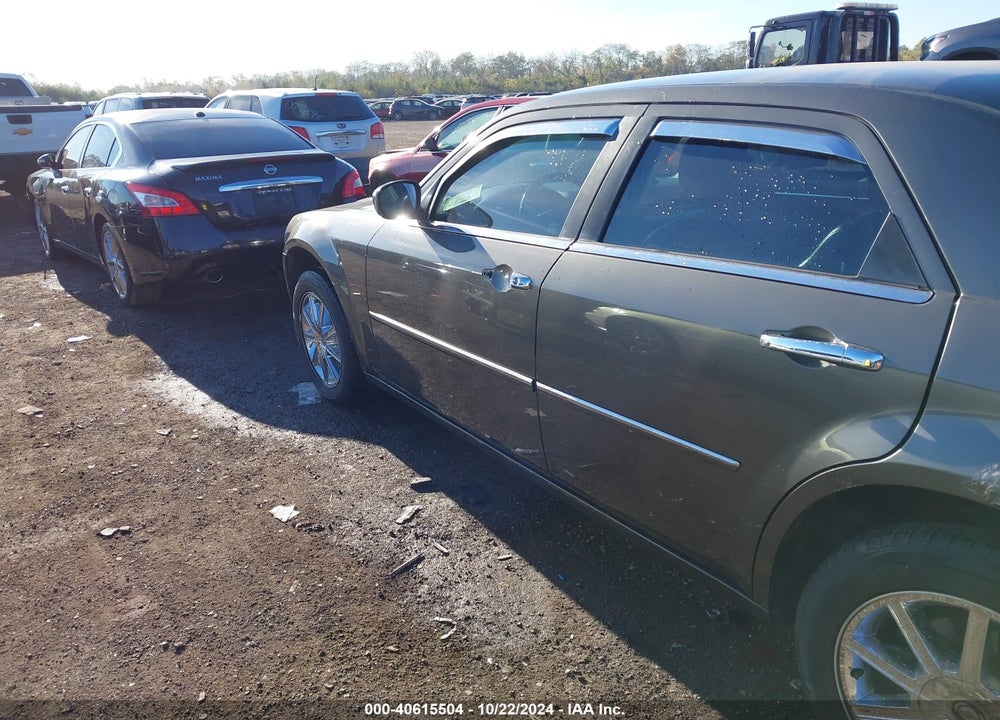 2010 CHRYSLER 300 TOURING/SIGNATURE SERIES VIN: 2C3CK5CV0AH181775