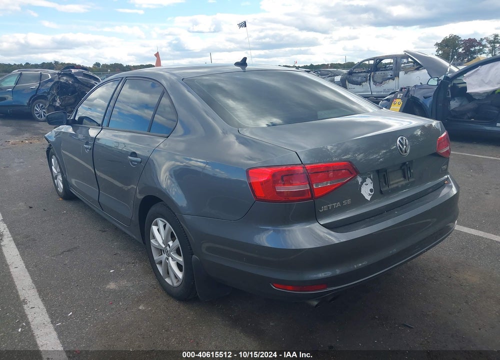 2015 VOLKSWAGEN JETTA 1.8T SE VIN: 3VWD17AJ8FM245579