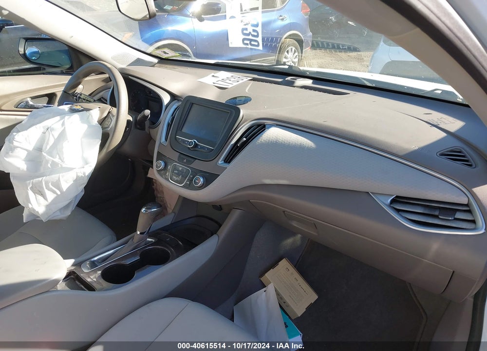 2017 CHEVROLET MALIBU LS VIN: 1G1ZB5ST5HF260630