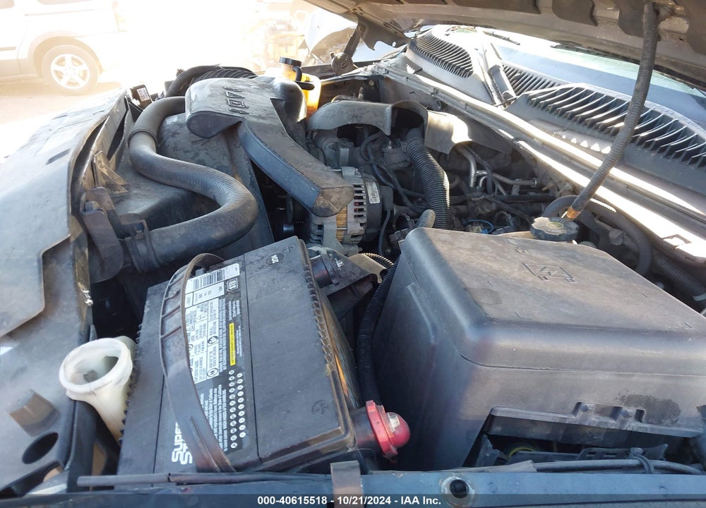 2004 CHEVROLET TAHOE LT VIN: 1GNEK13ZX4J168249