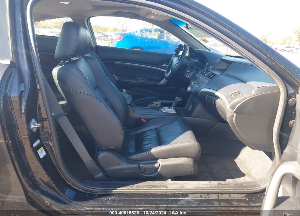2011 HONDA ACCORD 2.4 EX-L VIN: 1HGCS1B82BA009622
