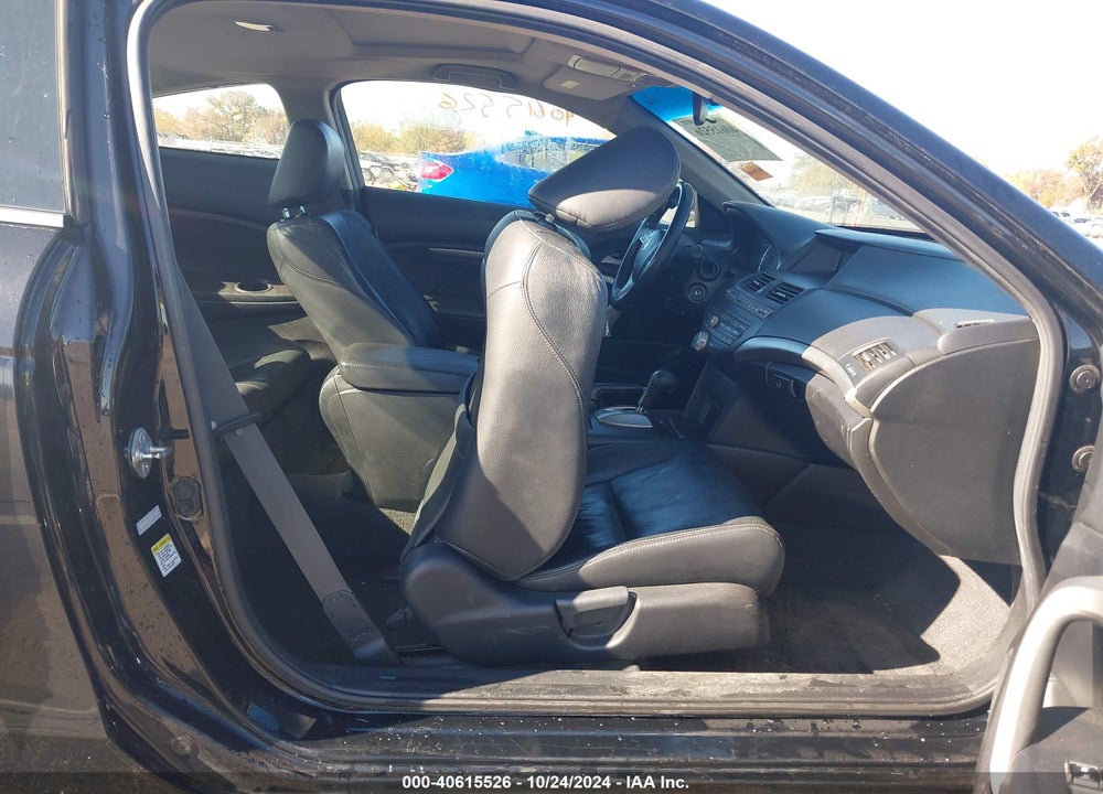 2011 HONDA ACCORD 2.4 EX-L VIN: 1HGCS1B82BA009622