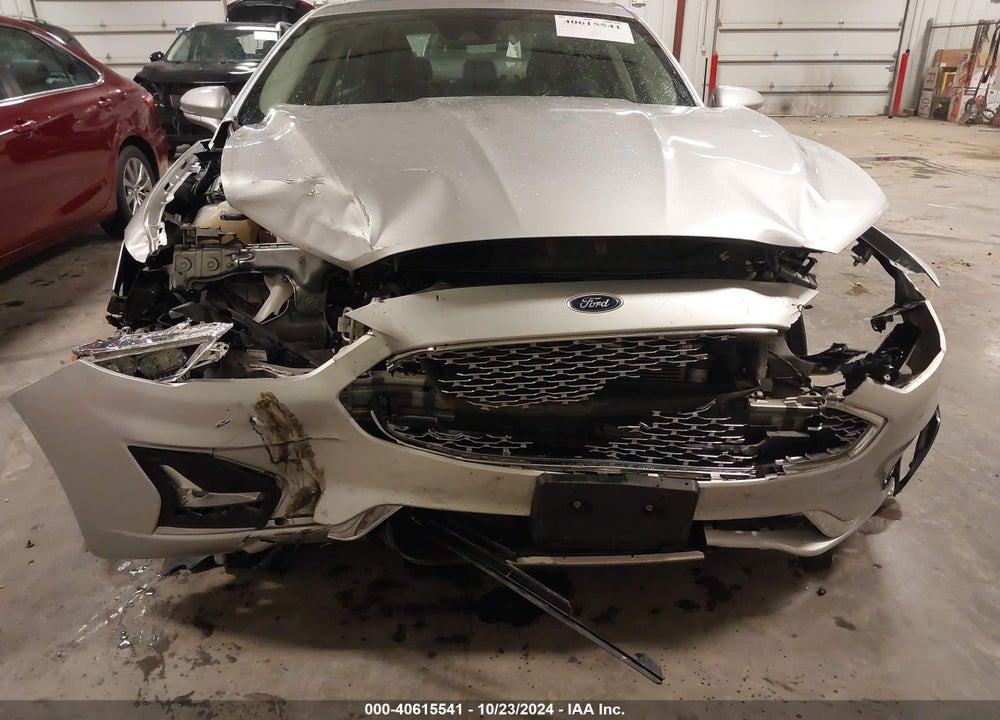 2019 FORD FUSION TITANIUM VIN: 3FA6P0K94KR112620