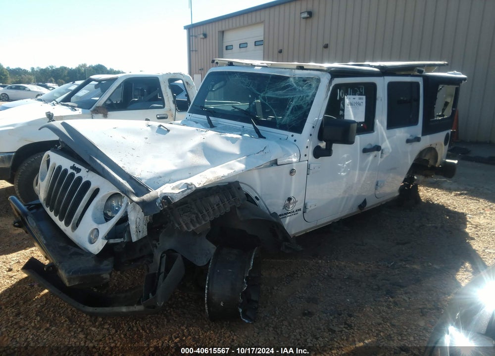 2014 JEEP WRANGLER UNLIMITED SAHARA VIN: 1C4HJWEG5EL256164