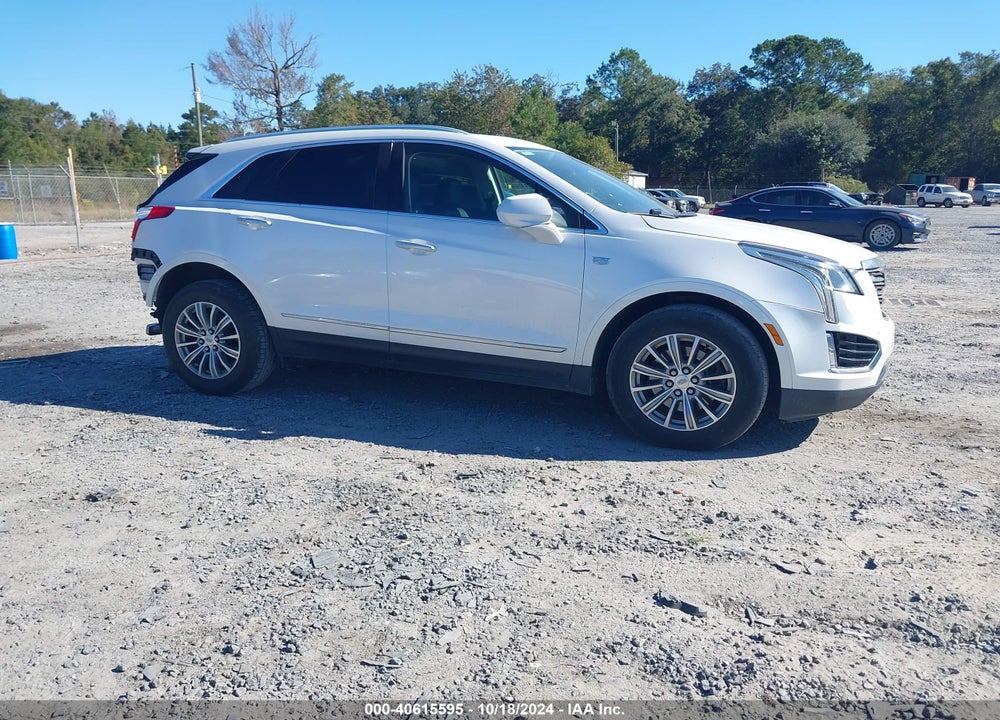 2017 CADILLAC XT5 LUXURY VIN: 1GYKNBRS3HZ241272