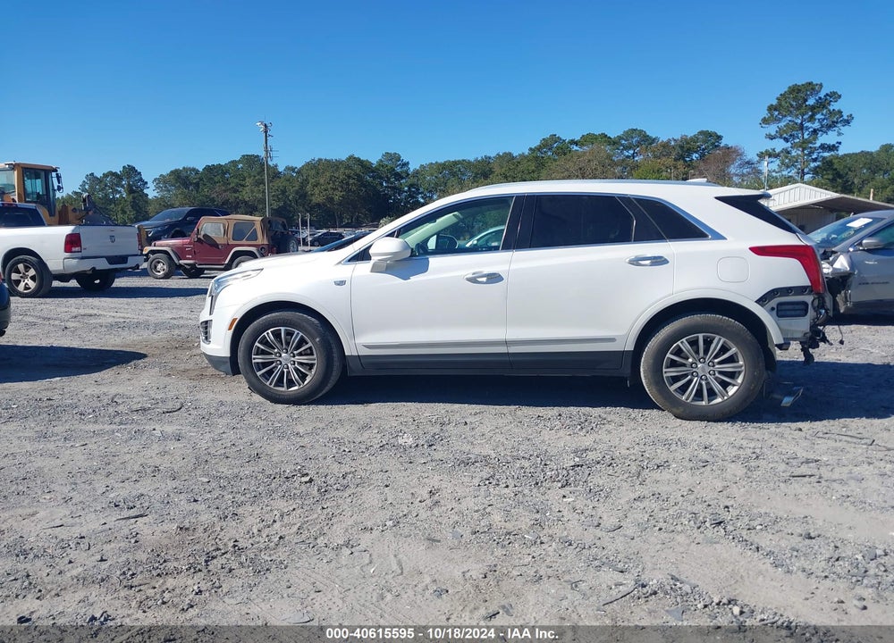 2017 CADILLAC XT5 LUXURY VIN: 1GYKNBRS3HZ241272