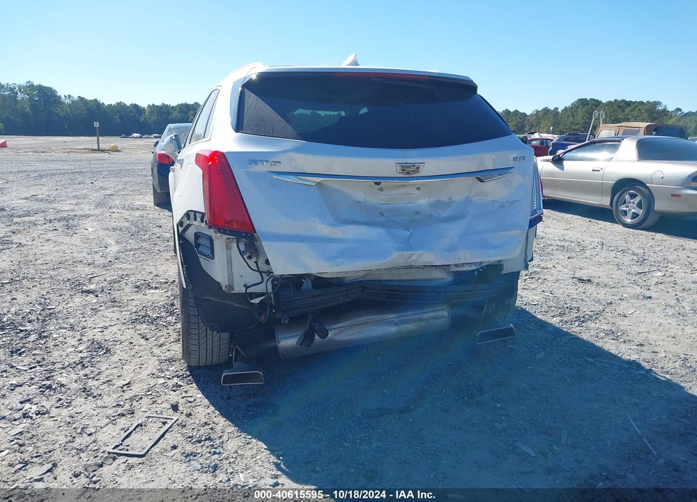 2017 CADILLAC XT5 LUXURY VIN: 1GYKNBRS3HZ241272