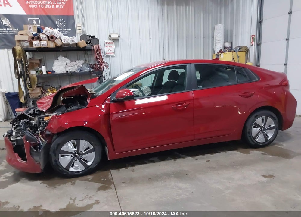 2022 HYUNDAI IONIQ HYBRID BLUE VIN: KMHC65LC6NU284874