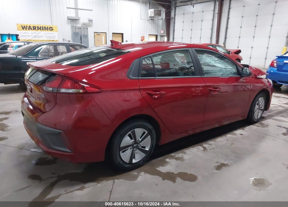 2022 HYUNDAI IONIQ HYBRID BLUE VIN: KMHC65LC6NU284874