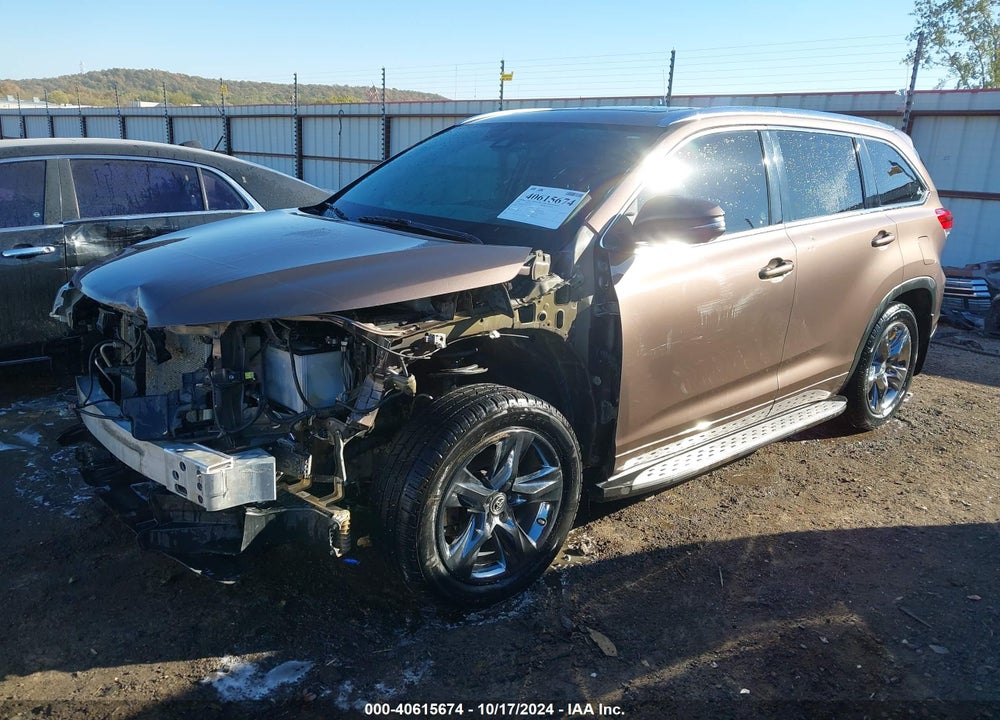 2019 TOYOTA HIGHLANDER LIMITED/PLATINUM VIN: 5TDDZRFH2KS953026