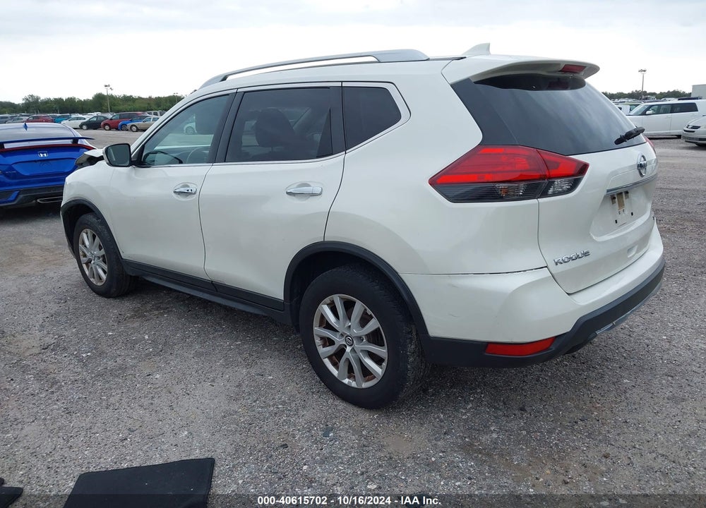 2017 NISSAN ROGUE SV VIN: JN8AT2MV6HW256900