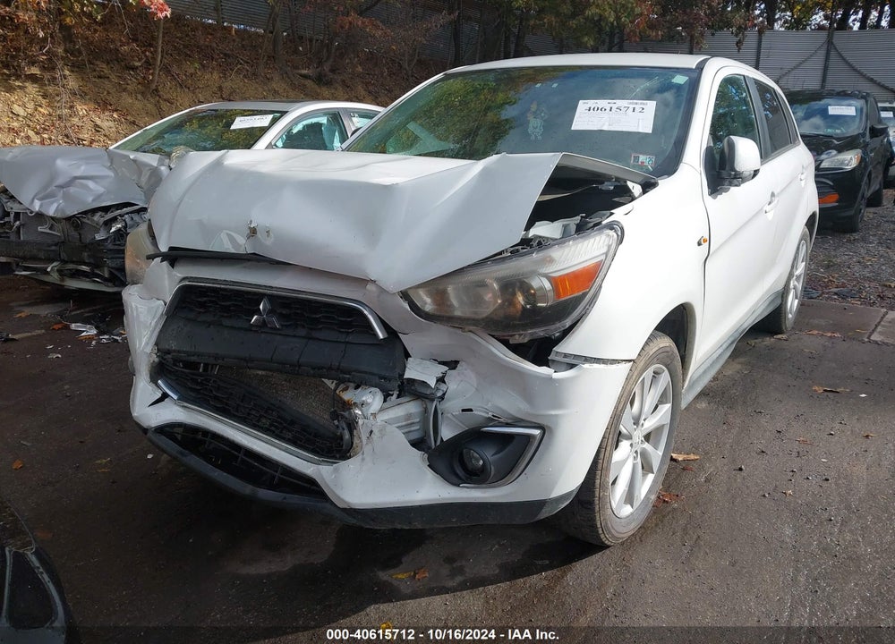 2015 MITSUBISHI OUTLANDER SPORT ES VIN: 4A4AR3AU8FE028145