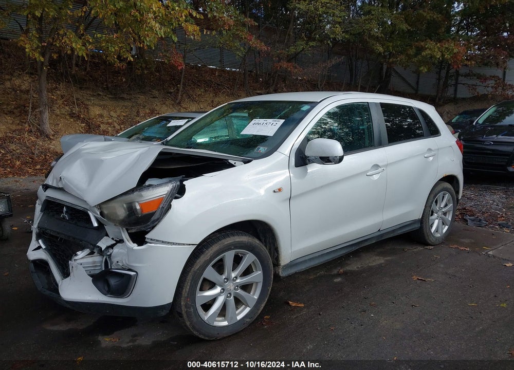 2015 MITSUBISHI OUTLANDER SPORT ES VIN: 4A4AR3AU8FE028145