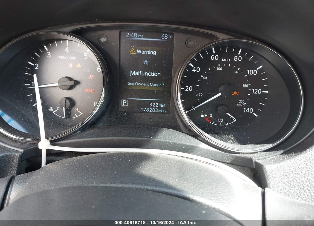 2017 NISSAN ROGUE SL VIN: JN8AT2MT4HW399598