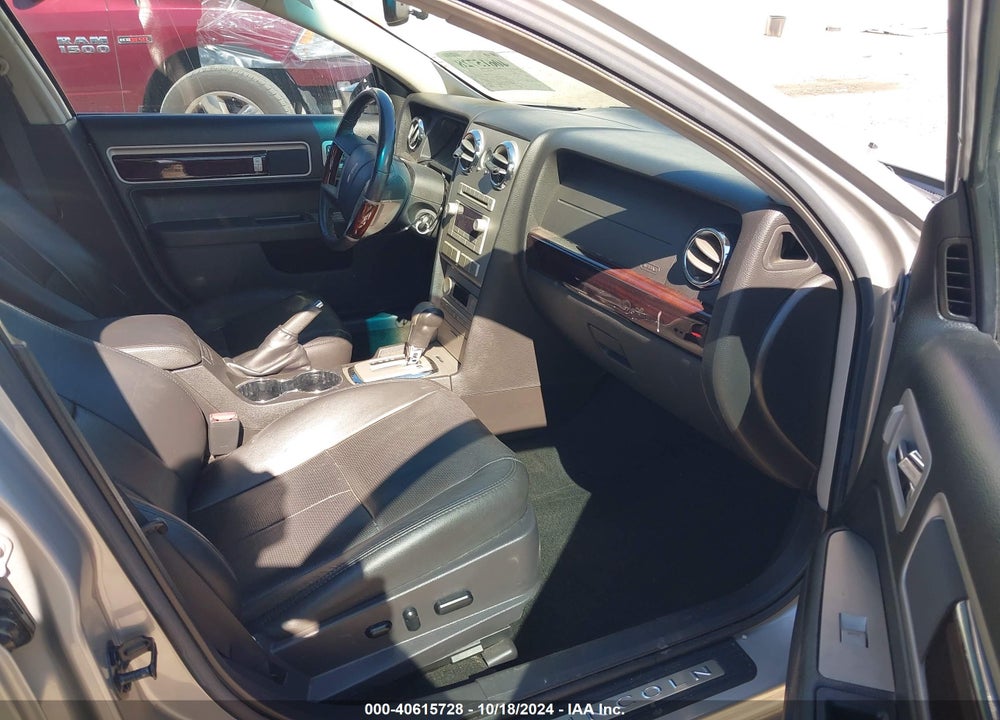 2008 LINCOLN MKZ VIN: 3LNHM28T48R654041