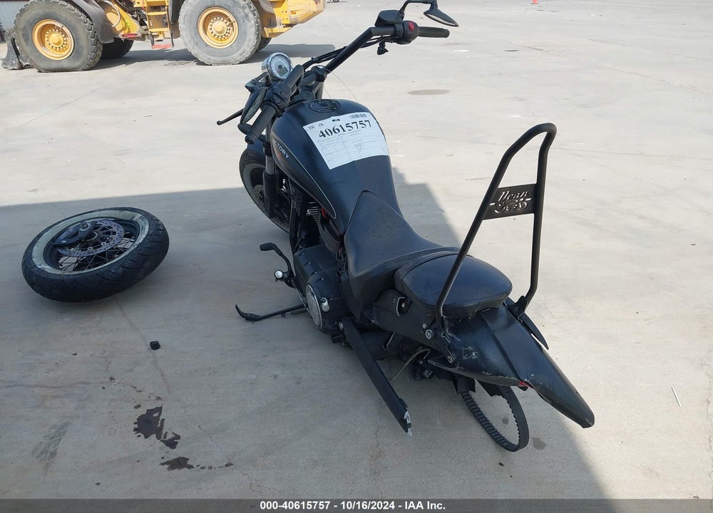 2015 VICTORY MOTORCYCLES HIGH-BALL VIN: 5VPWB36N6F3044439