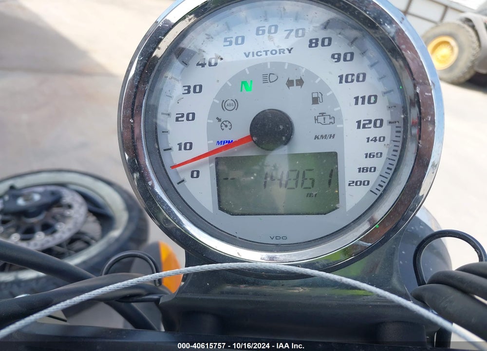 2015 VICTORY MOTORCYCLES HIGH-BALL VIN: 5VPWB36N6F3044439
