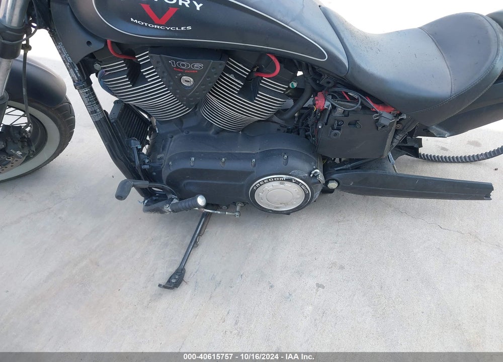 2015 VICTORY MOTORCYCLES HIGH-BALL VIN: 5VPWB36N6F3044439