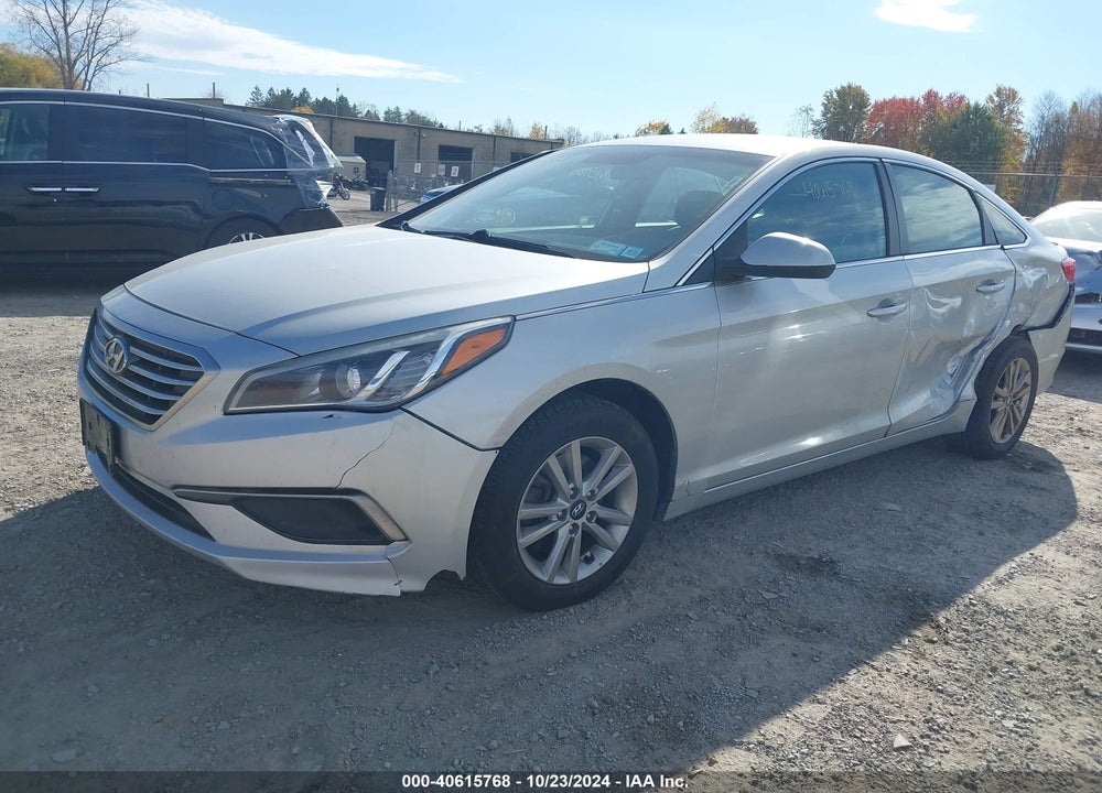 2017 HYUNDAI SONATA VIN: 5NPE24AF8HH438063