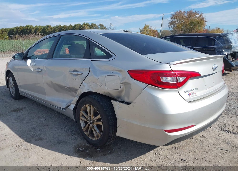 2017 HYUNDAI SONATA VIN: 5NPE24AF8HH438063