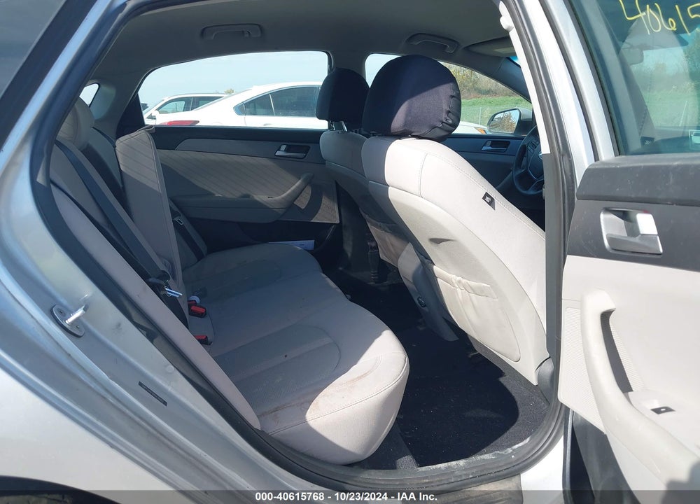 2017 HYUNDAI SONATA VIN: 5NPE24AF8HH438063