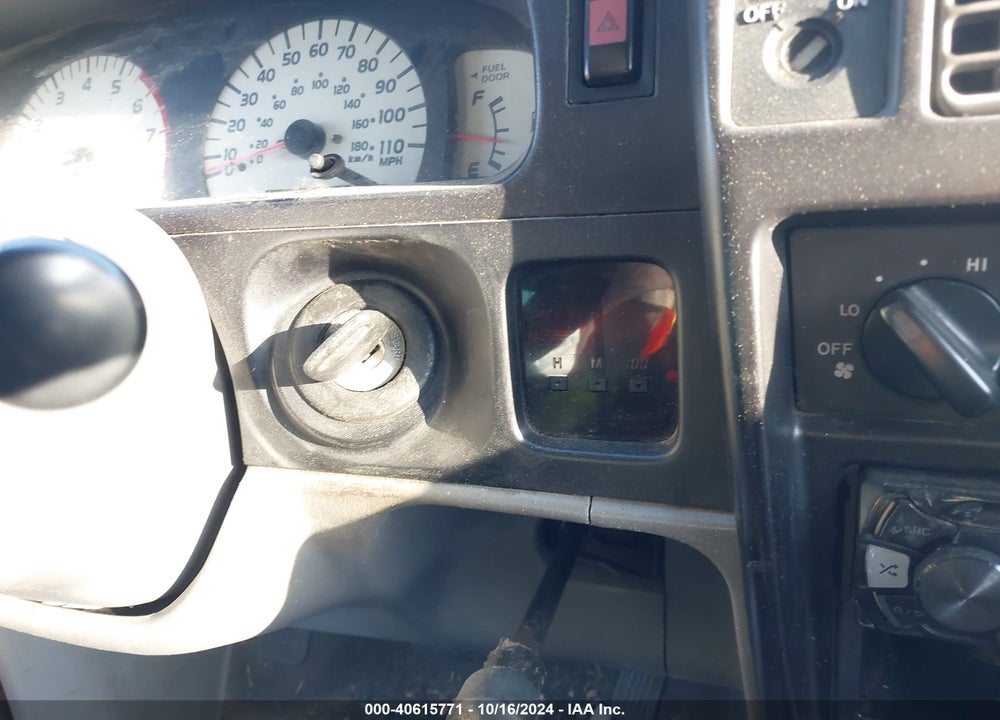 2002 TOYOTA TACOMA PRERUNNER V6 VIN: 5TESN92N22Z887546
