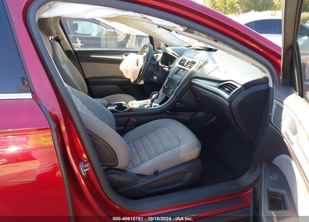 2016 FORD FUSION S VIN: 1FA6P0G76G5120185