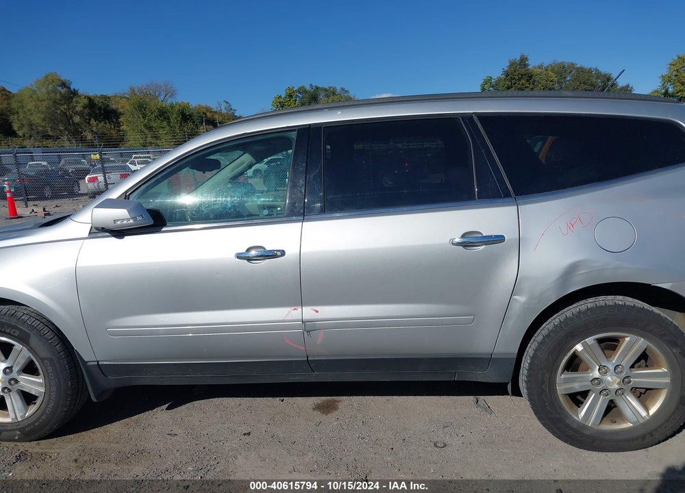 2014 CHEVROLET TRAVERSE 1LT VIN: 1GNKVGKD2EJ370717