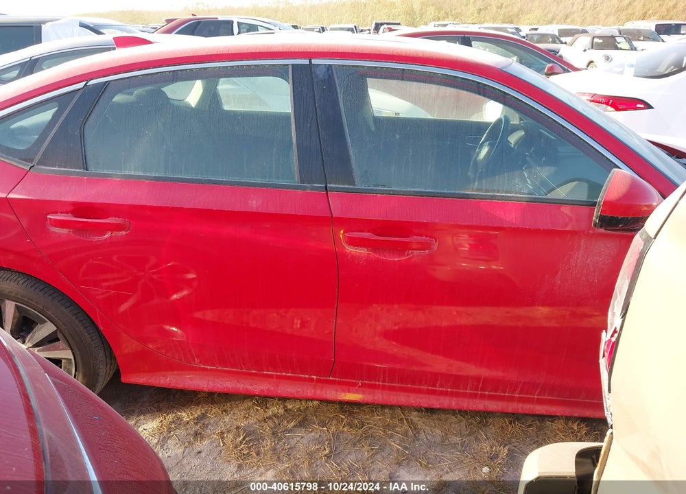2022 HONDA CIVIC EX VIN: 2HGFE1F7XNH306472