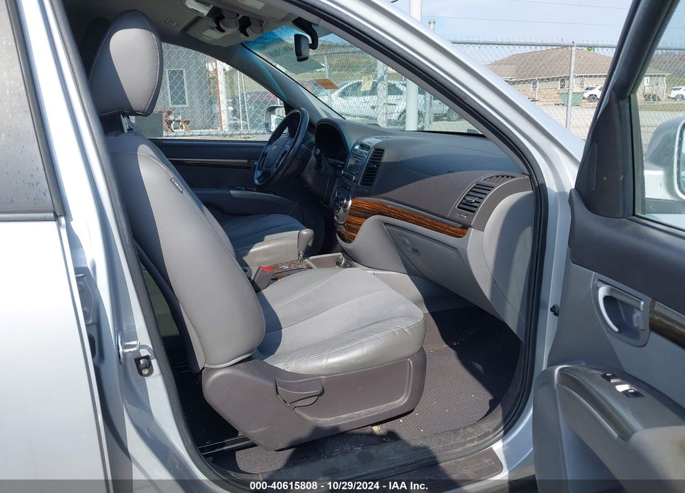 2010 HYUNDAI SANTA FE SE VIN: 5NMSH4AG7AH345225