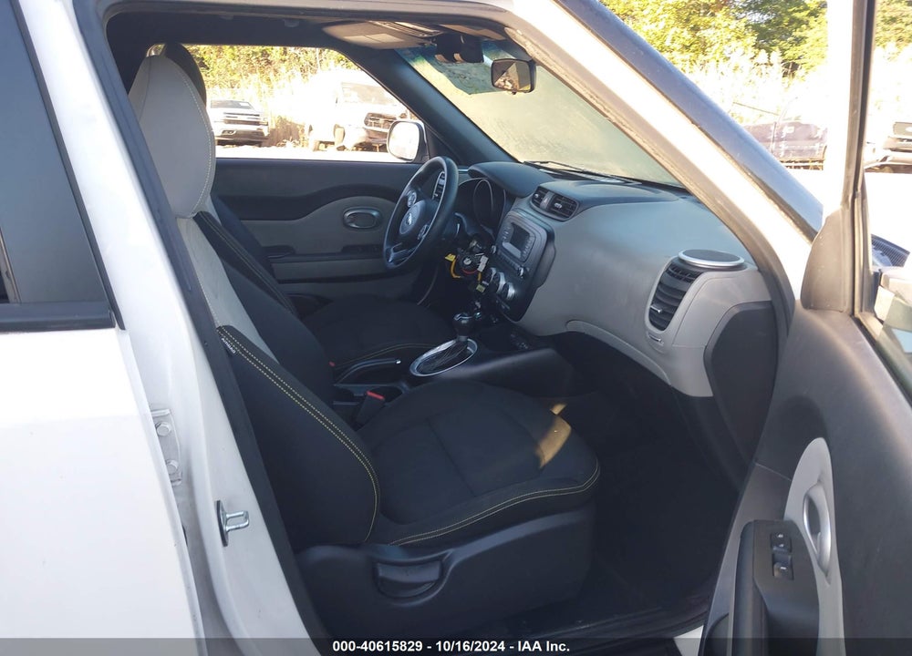 2015 KIA SOUL VIN: KNDJP3A52F7212247
