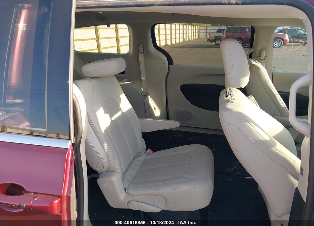 2017 CHRYSLER PACIFICA TOURING VIN: 2C4RC1DG4HR515628