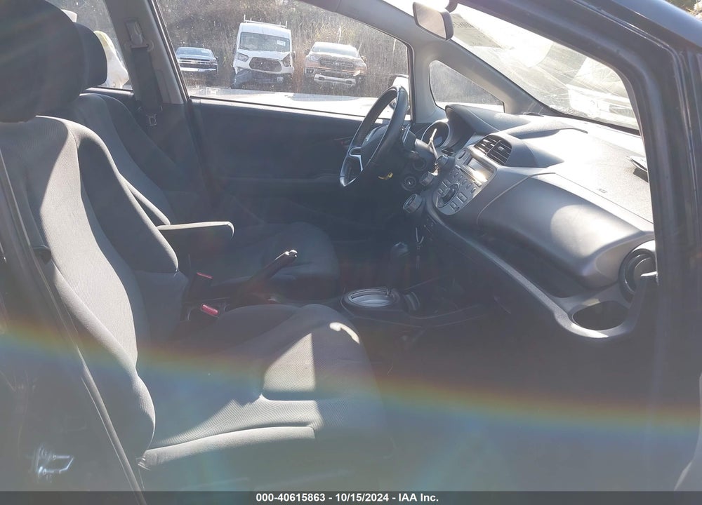 2009 HONDA FIT SPORT VIN: JHMGE88439S029790