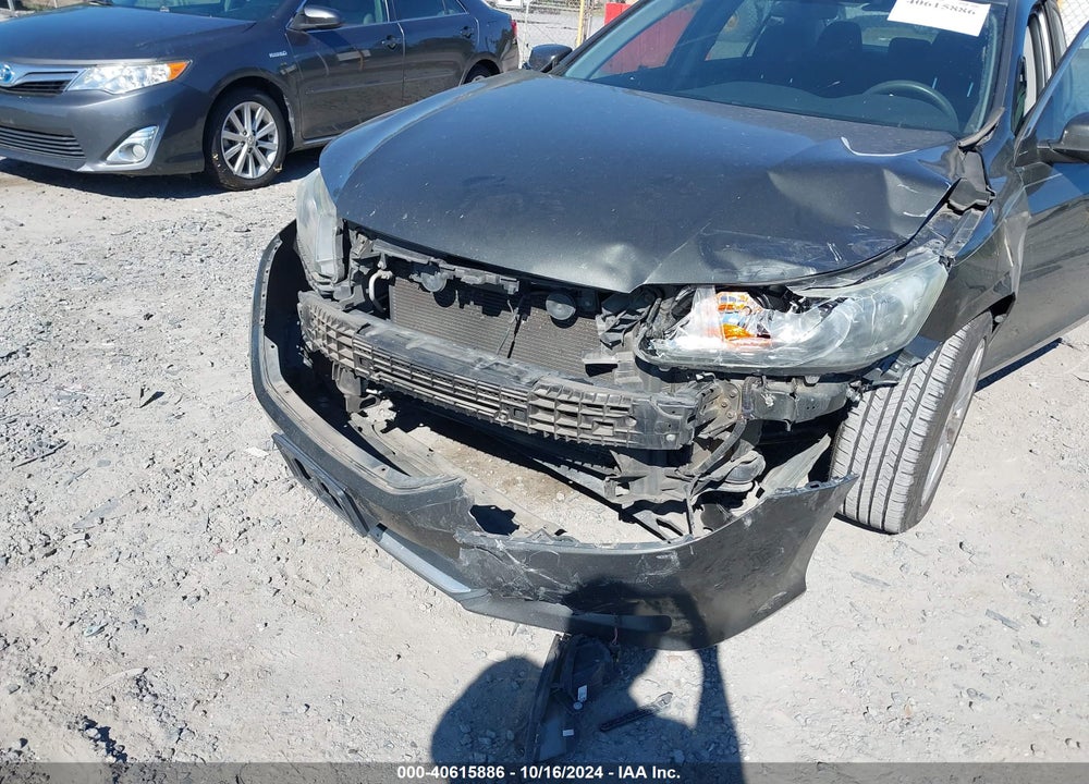 2014 HONDA ACCORD EX VIN: 1HGCR2F71EA225114
